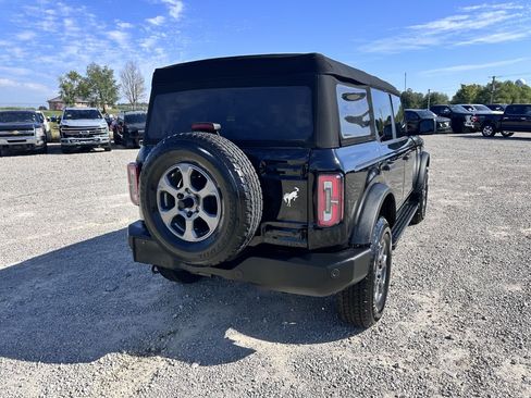 Used 2024 Ford Bronco Big Bend image 5