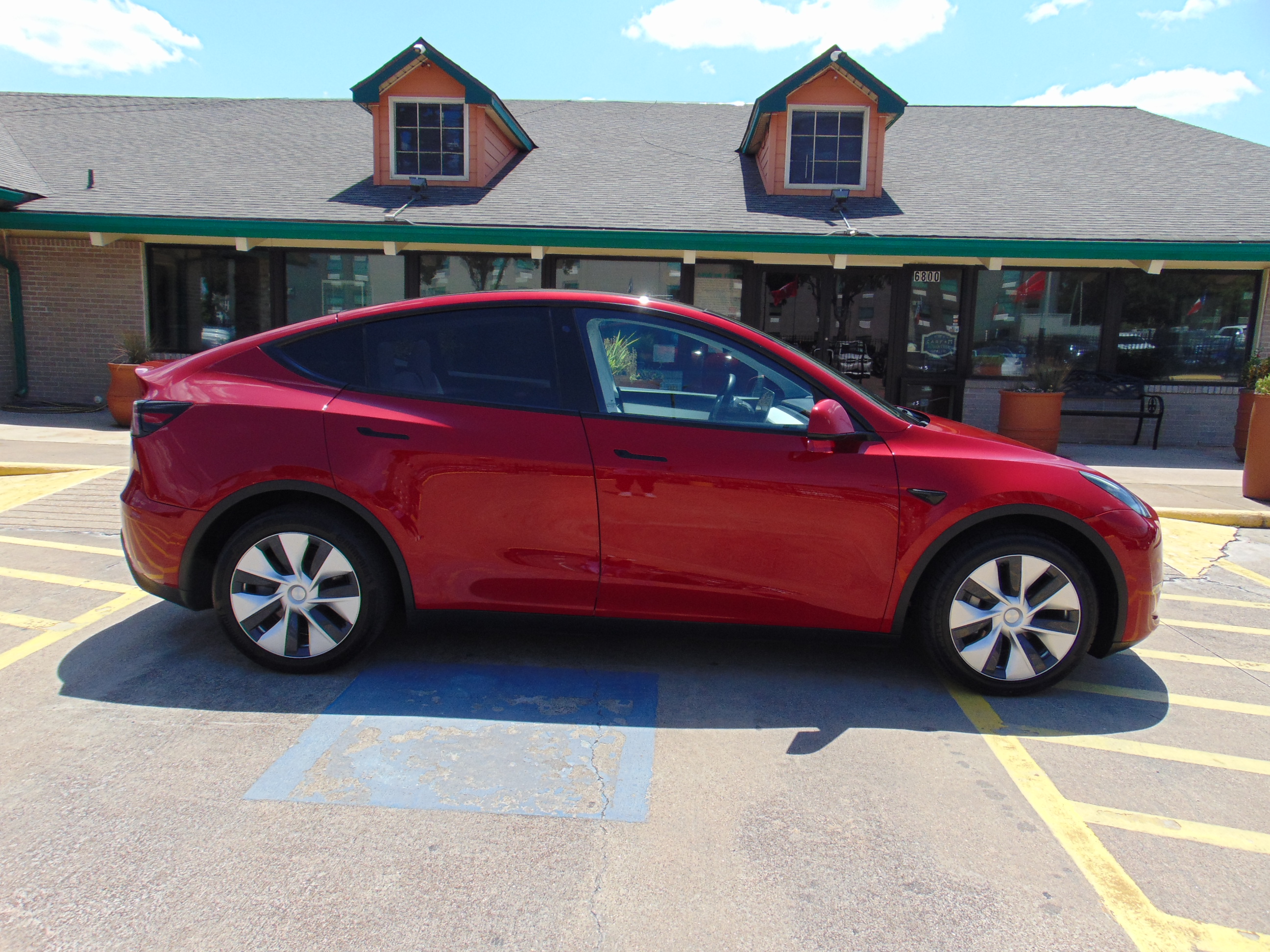 Used 2020 Tesla Model Y Long Range AWD/4WD image 6