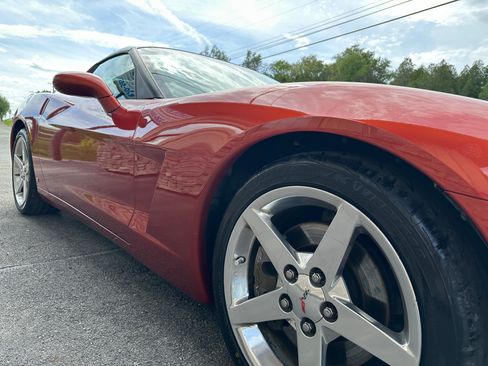 Used 2006 Chevrolet Corvette Coupe RWD image 10