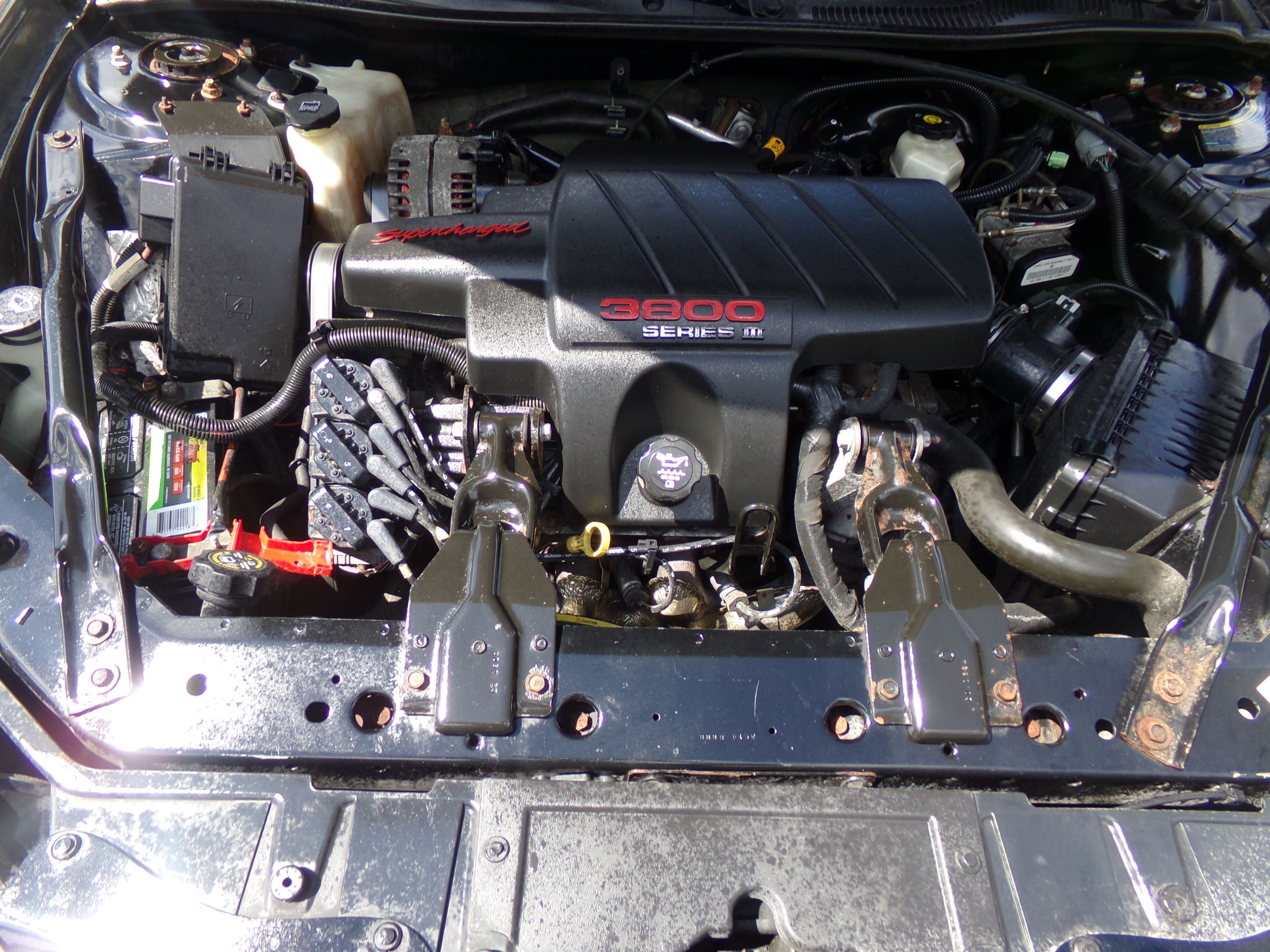 Used 2004 Pontiac Grand Prix GTP FWD image 18