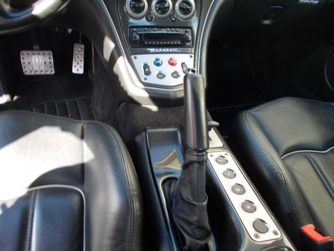 Used 2006 Maserati GranSport image 38