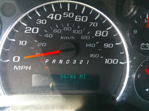 Used 2008 GMC Savana 3500 LS image 13