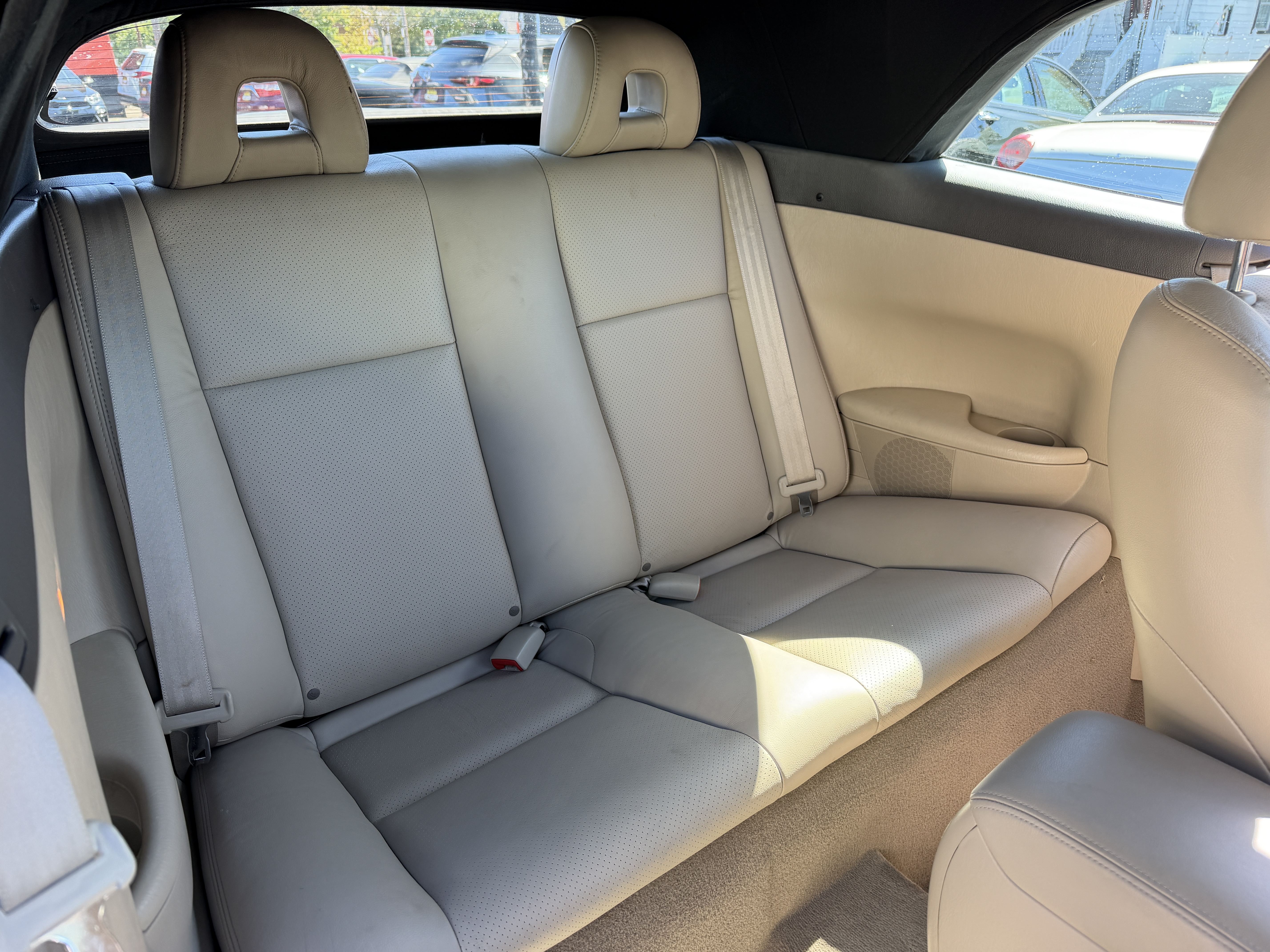 Used 2008 Toyota Solara SLE Convertible FWD image 21