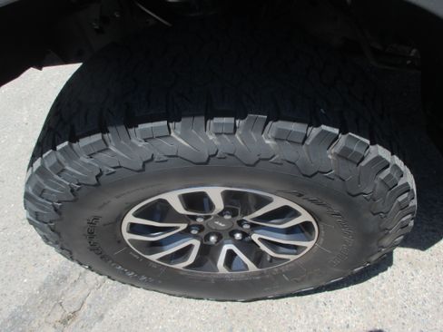 Used 2013 Ford F150 4x4 SuperCab SVT Raptor image 22