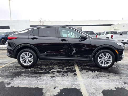 New 2026 Buick Envista Preferred image 9