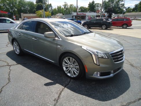 Used 2018 Cadillac XTS Luxury FWD image 14