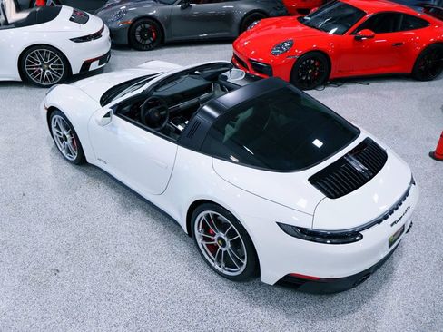 Used 2024 Porsche 911 Targa 4 GTS AWD/4WD image 9