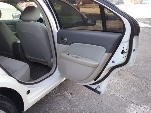 Used 2012 Ford Fusion S image 31