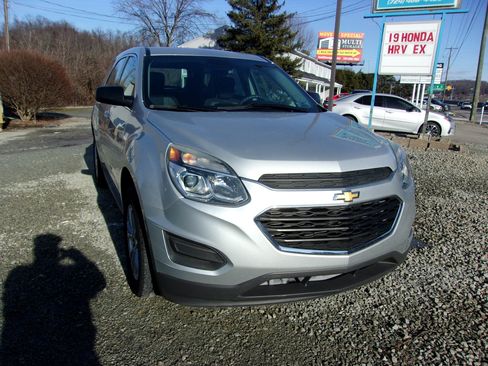 Used 2017 Chevrolet Equinox LS image 10