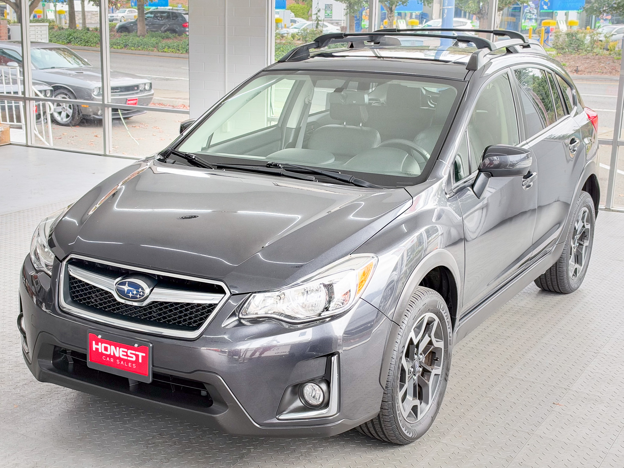 Used 2016 Subaru Crosstrek 2.0i Limited AWD/4WD image 3