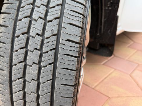 Used 2019 Nissan NV200 SV image 16