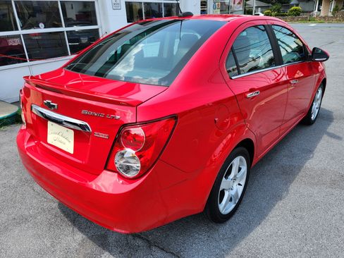 Used 2015 Chevrolet Sonic LTZ Sedan FWD image 6