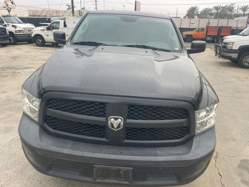 Used 2017 RAM 1500 ST image 9