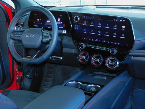 Used 2024 Chevrolet Blazer EV RS image 17