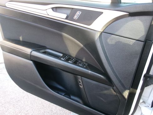 Used 2020 Ford Fusion S image 14