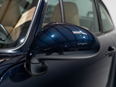 Used 1998 Porsche 911 Carrera S image 39