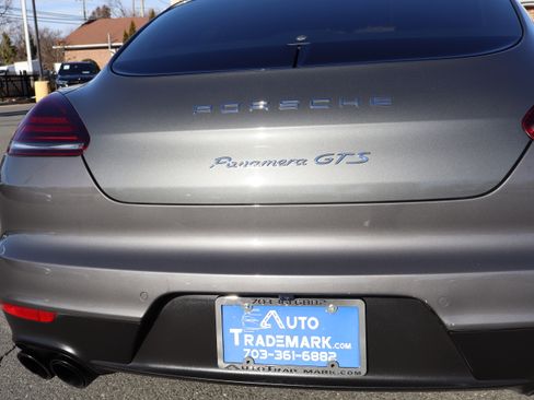 Used 2016 Porsche Panamera GTS image 12