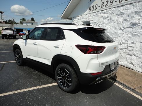 Used 2023 Chevrolet TrailBlazer ACTIV image 6