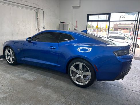 Used 2016 Chevrolet Camaro LT image 4