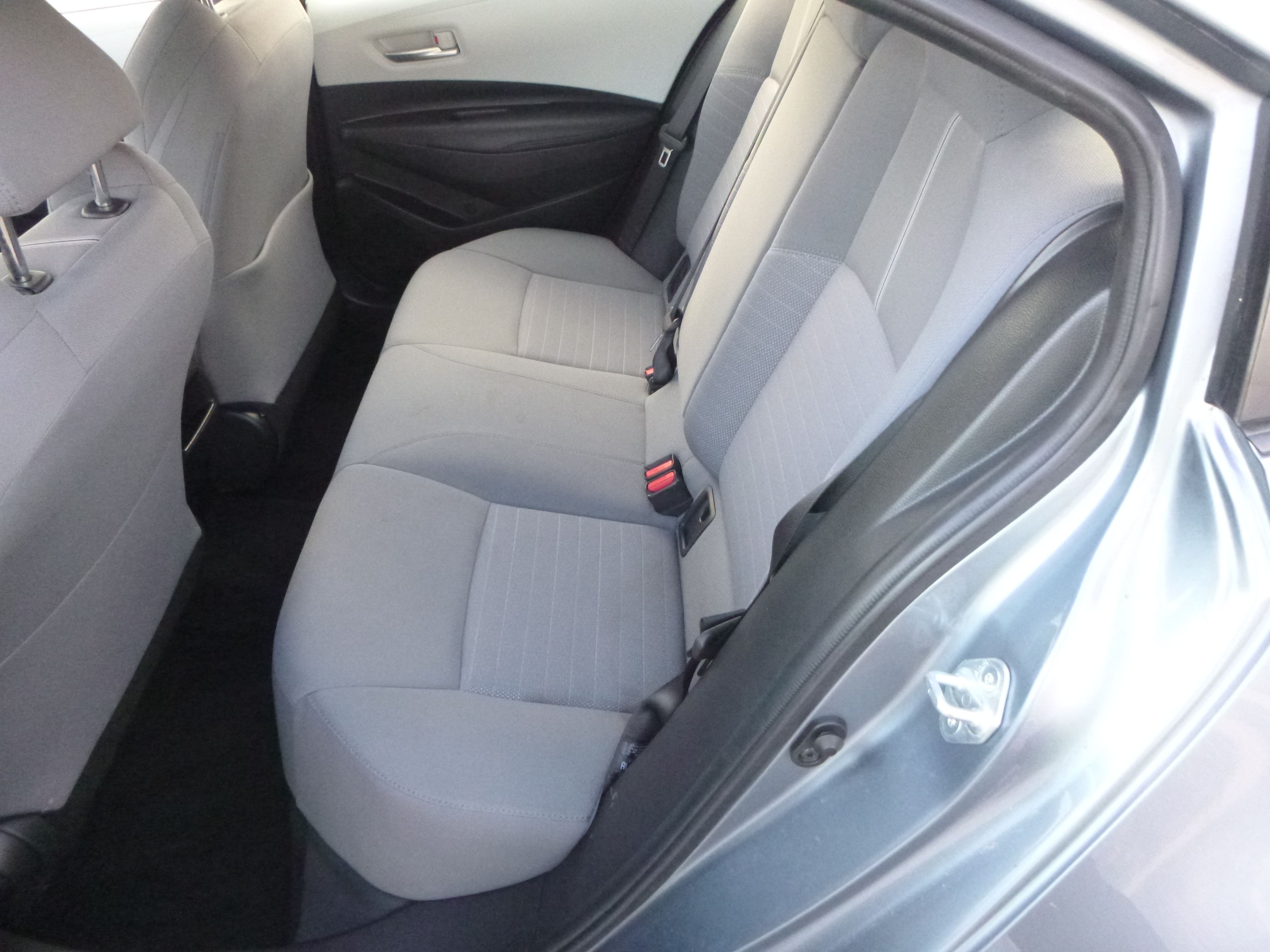 Used 2020 Toyota Corolla SE Sedan w/ Premium Package FWD image 18