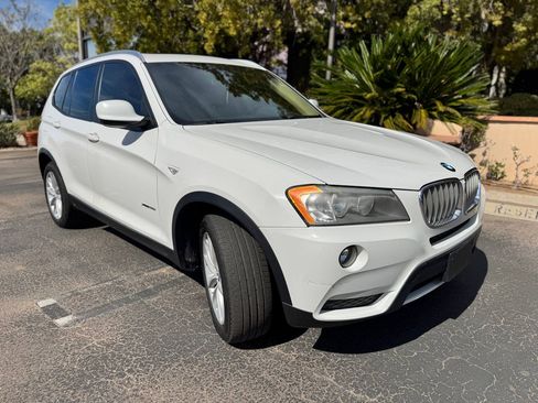 Used 2013 BMW X3 xDrive28i image 4