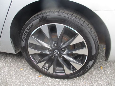 Used 2019 Nissan Sentra S image 21