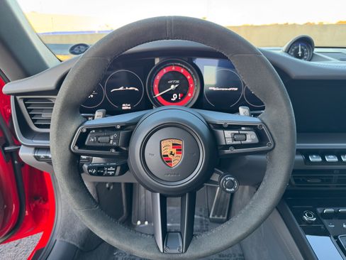 Used 2024 Porsche 911 Carrera GTS RWD image 22