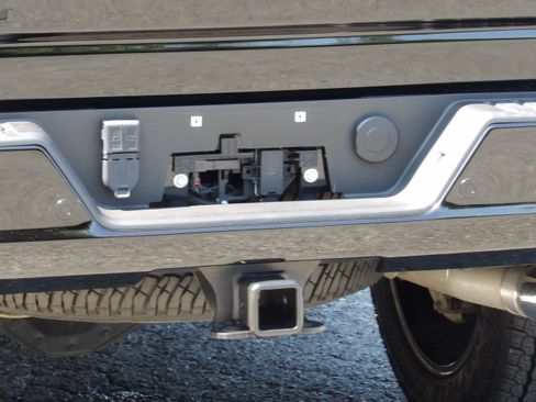 Used 2025 Chevrolet Silverado 2500 4x4 Crew Cab High Country image 17