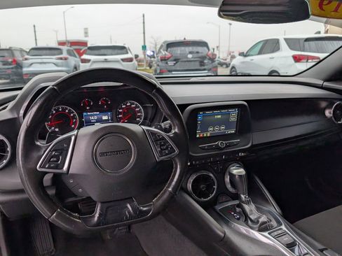 Used 2019 Chevrolet Camaro LT image 8