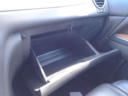 Used 2012 Buick Enclave Premium image 19