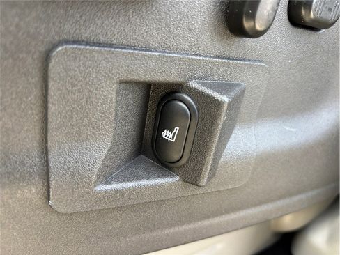 Used 2019 Ford Transit 150 image 30