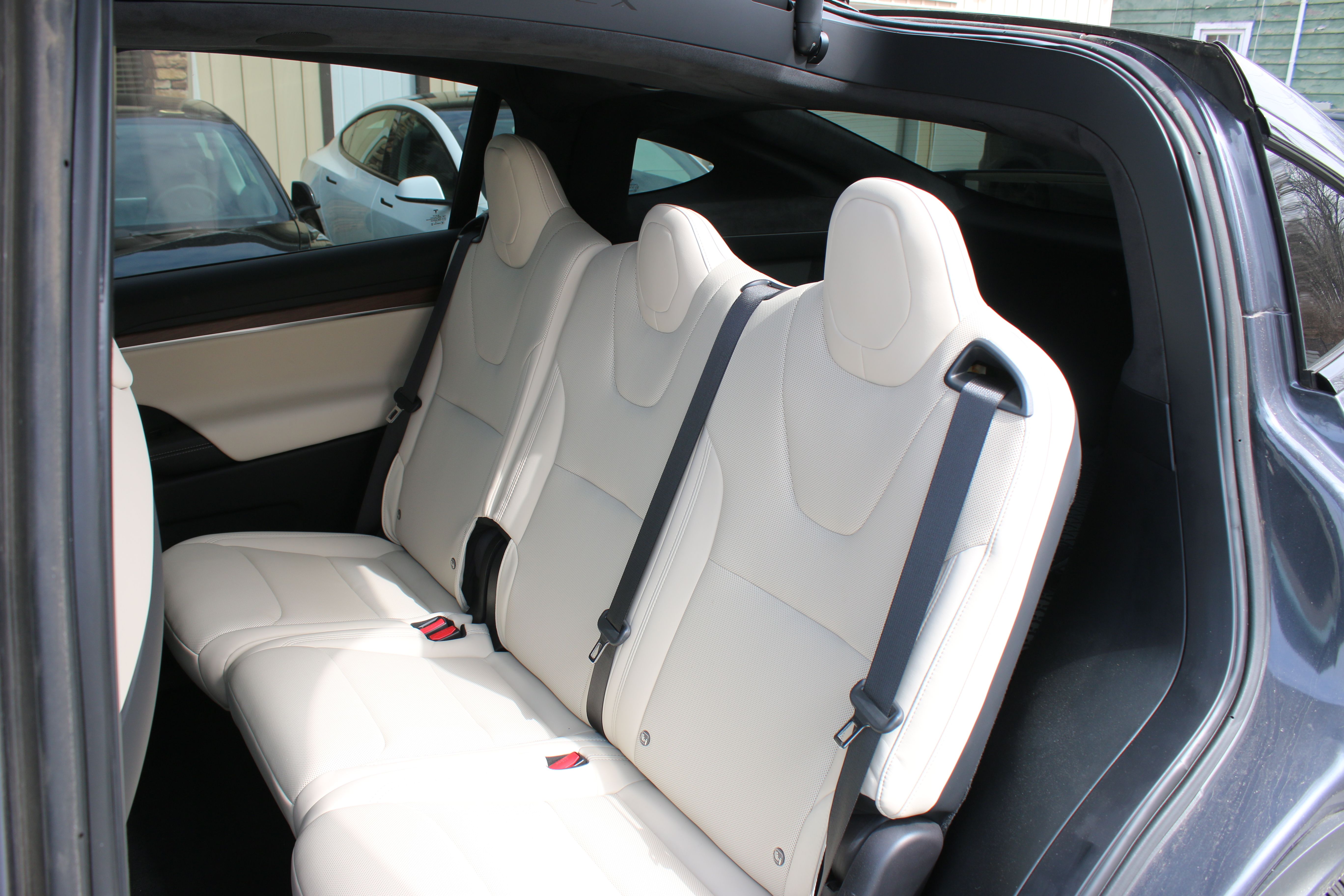 Used 2023 Tesla Model X AWD/4WD image 5