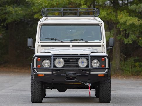 Used 1993 Land Rover Defender 110 image 9