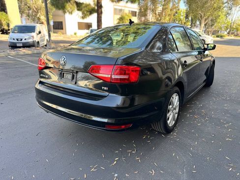 Used 2015 Volkswagen Jetta SE image 11
