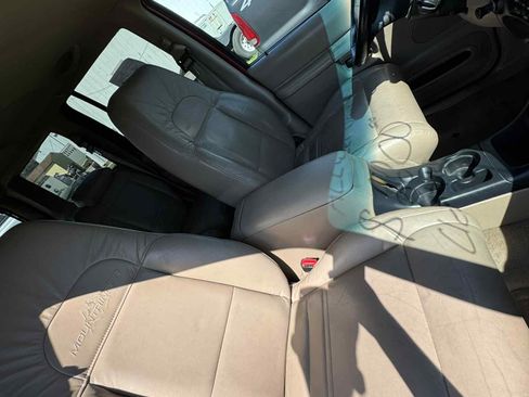 Used 1999 Mercury Mountaineer image 8