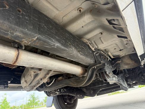 Used 2012 Ford F550 image 93