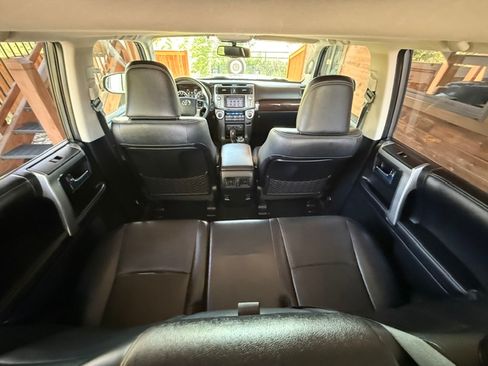 Used 2016 Toyota 4Runner 4WD image 22