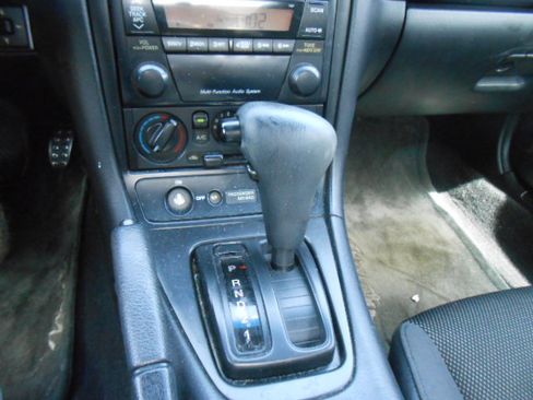 Used 2002 MAZDA MX-5 Miata RWD image 14