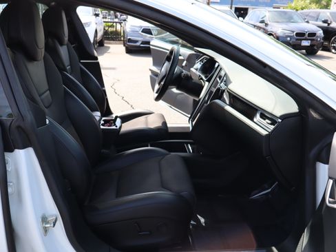 Used 2017 Tesla Model S 75 RWD image 19