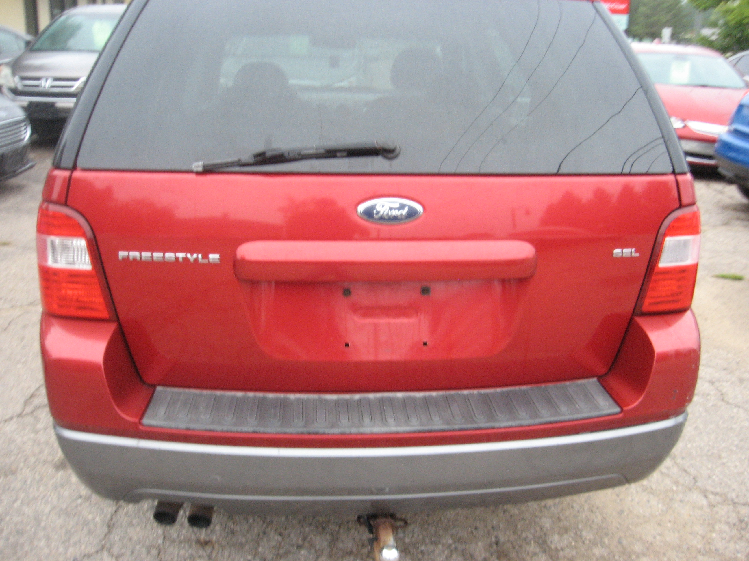 Used 2006 Ford Freestyle SEL FWD image 5