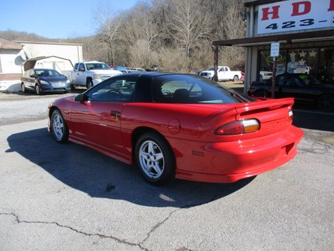 Used 1997 Chevrolet Camaro RS image 8