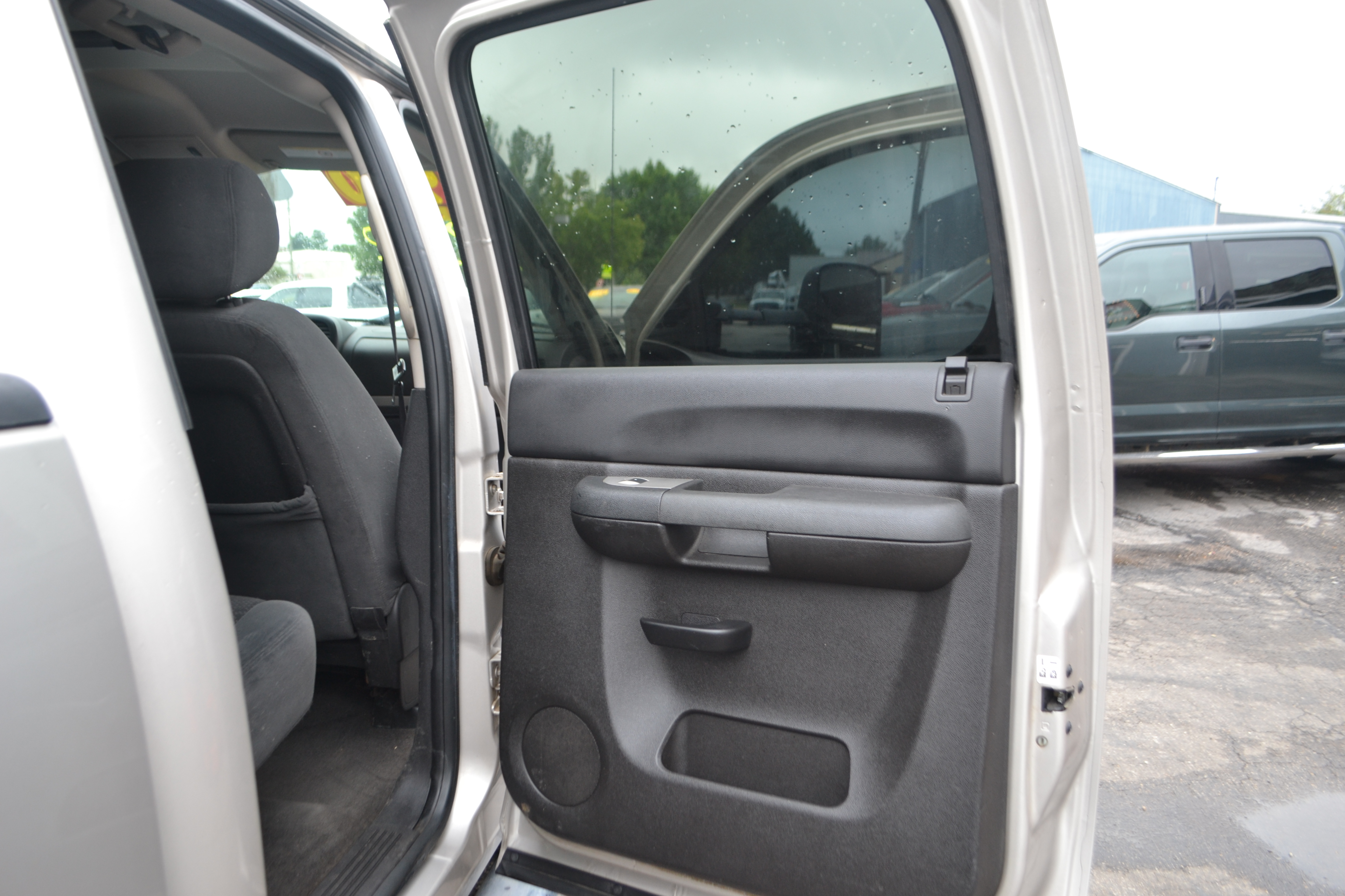 Used 2008 Chevrolet Silverado 3500 4x4 Crew Cab image 26
