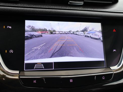 Used 2020 Cadillac XT6 Premium Luxury image 28