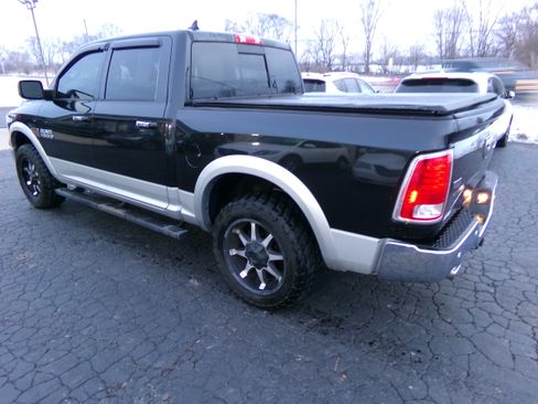 Used 2016 RAM 1500 Laramie image 3