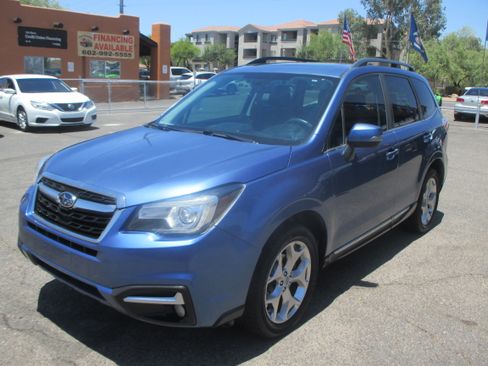 Used 2018 Subaru Forester 2.5i Touring AWD/4WD image 18
