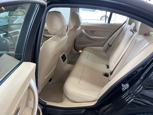 Used 2015 BMW 320i Sedan RWD image 14