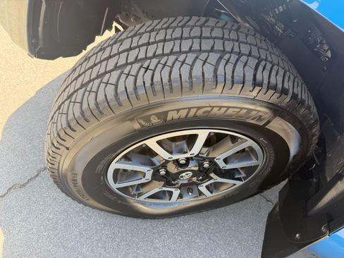 Used 2016 Toyota Tundra SR5 image 17