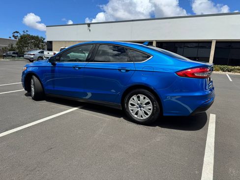 Used 2020 Ford Fusion S FWD image 18