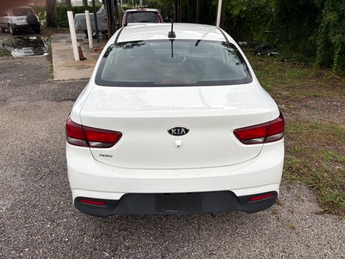 Used 2020 Kia Rio LX FWD image 4