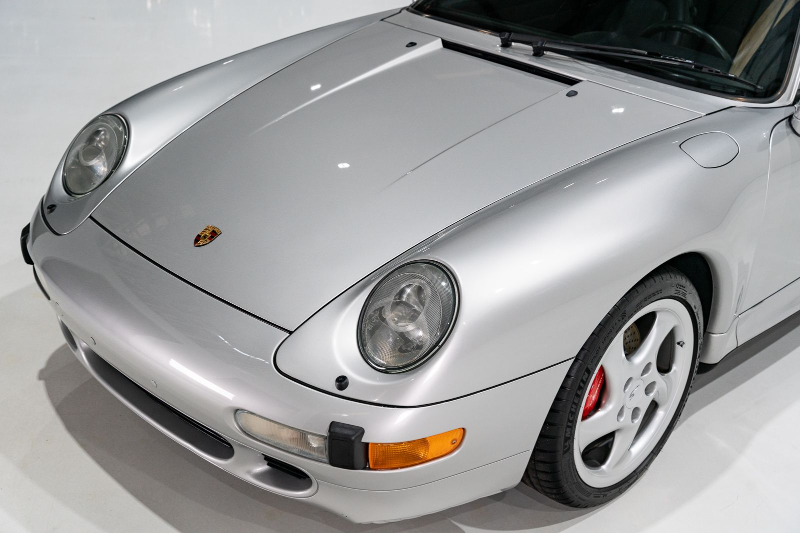 Used 1997 Porsche 911 Carrera 4S AWD/4WD image 33